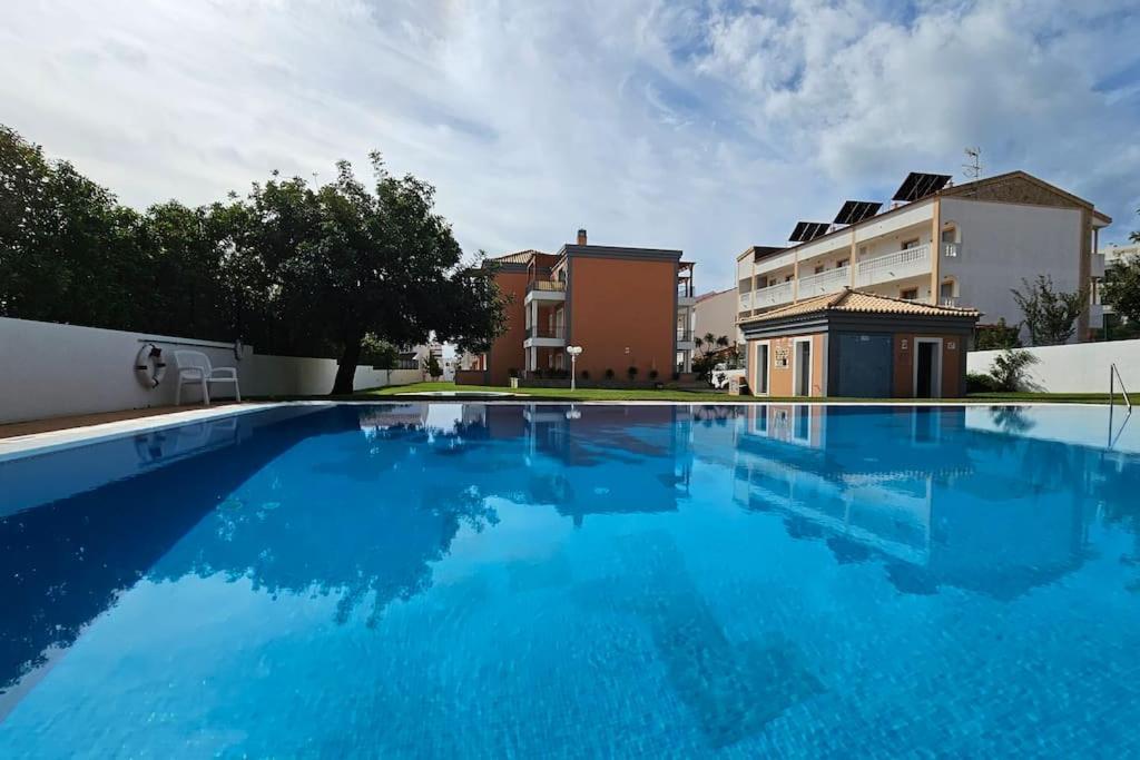 D'Agua Brisa Beachside Apartment Albufeira Eksteriør billede